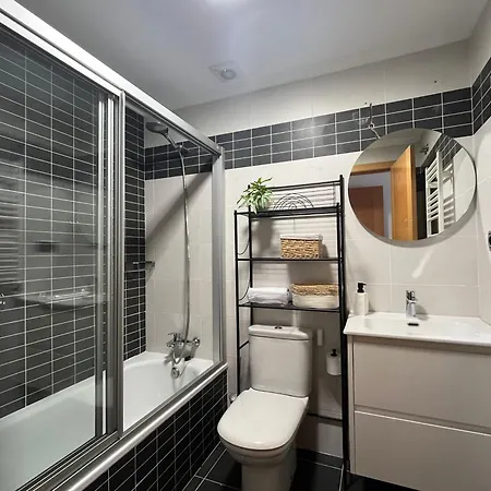 En A 200m De La Playa Baiona